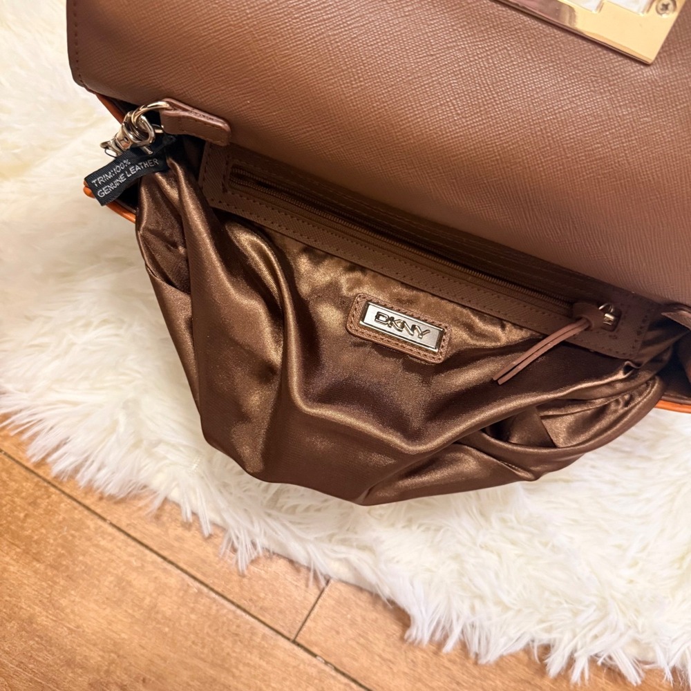 DKNY Monogram Logo Orange Leather Trim Shoulder Bag Baguette Purse Gold Hardware - Picture 4 of 5